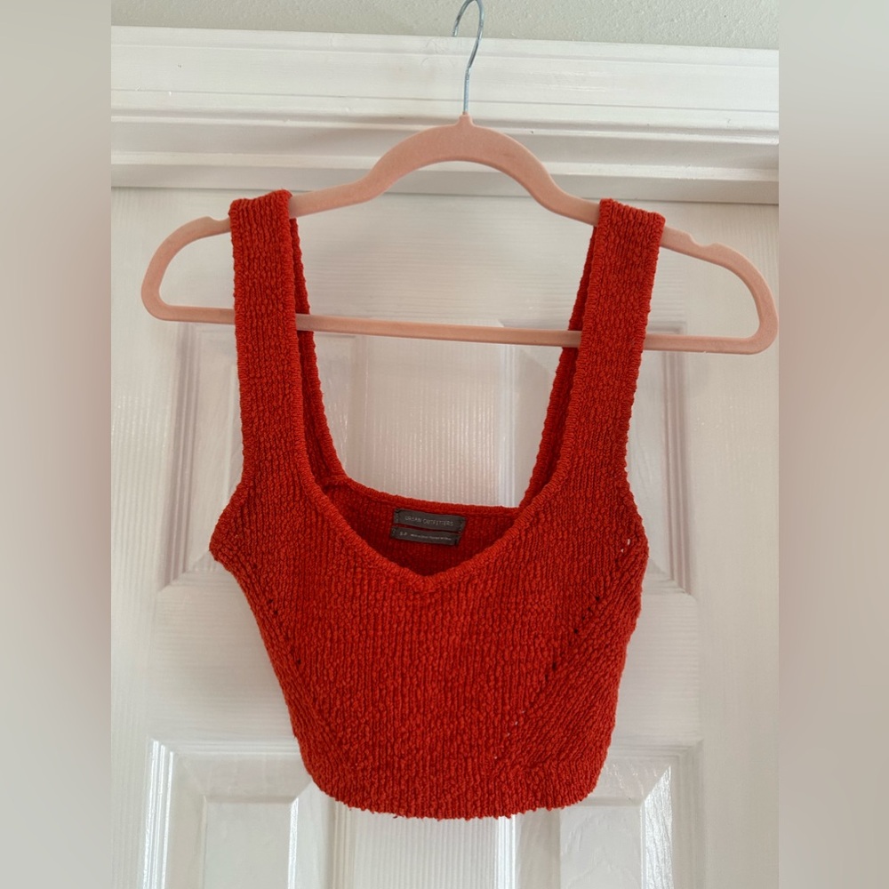 urban outfitters red crop top